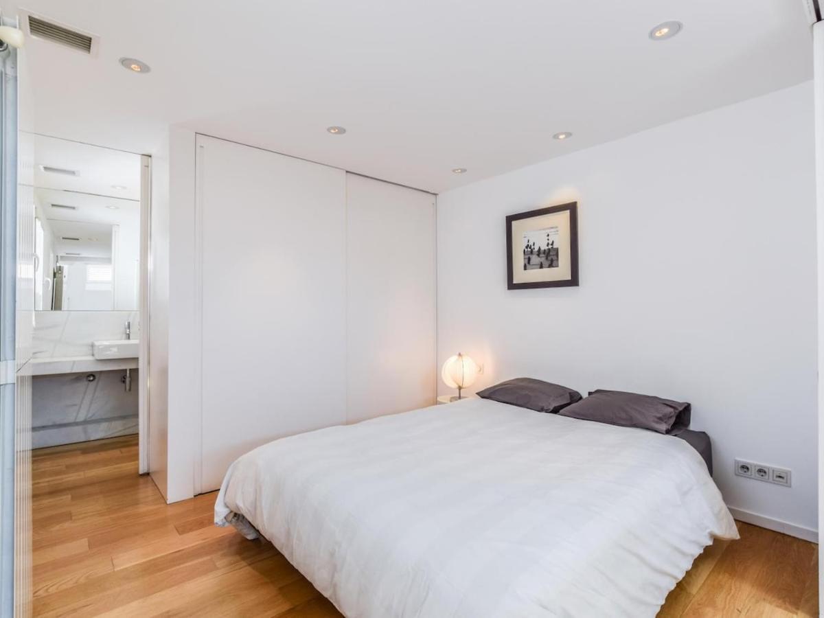 Apartamento De Diseno De Lujo En Lavapies Alquiler Temporal มาดริด ภายนอก รูปภาพ